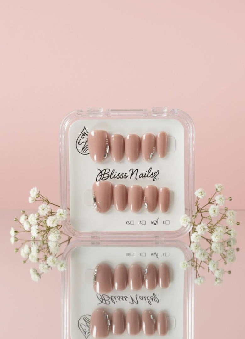 Blisss Nails Handmade Peach Nude with cat Eye Effect Press On Nails – Medium Almond/Oval Reusable Artificial Fake Nails with Crystal Accent | Premium Elegant Nail Art 10 Pc Nail Set