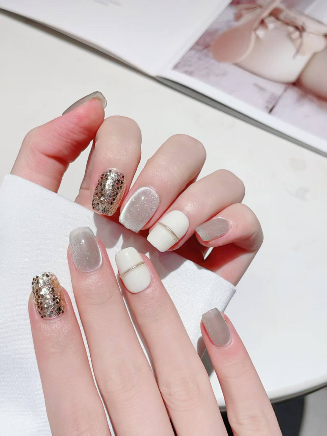 Blisss Nails Handmade White/Silver with Cat Eye Effect & Gold Glitter Press On Nails – Short Coffin Reusable Artificial Fake Nails | Premium Minimal Luxury Nail Art 10 pc Nails Set