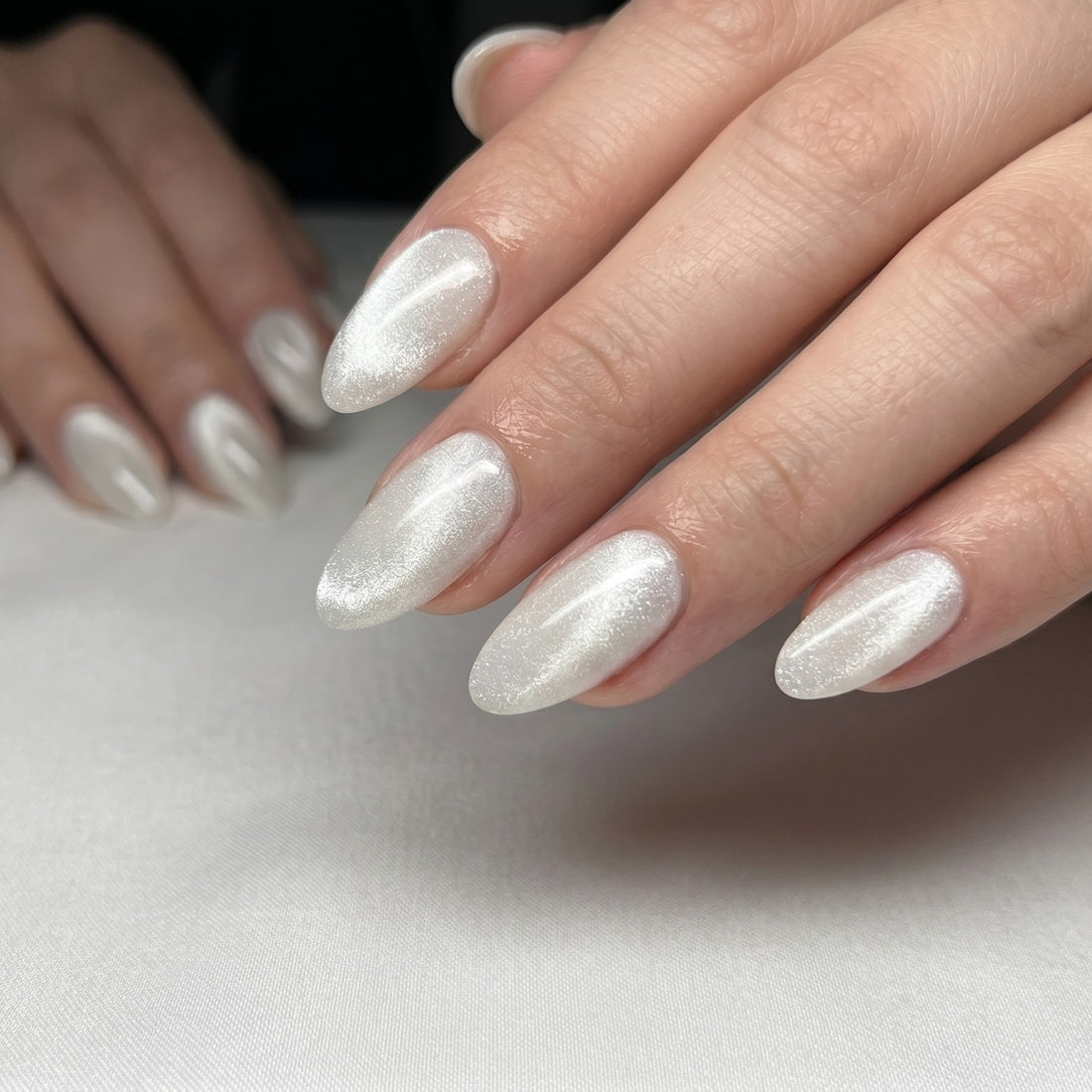 Blisss Nails Handmade Premium Press On Nails - Cloud Grey/White Moonlight Cat Eye Magnetic Effect, Reusable Artificial Nails, Short Almond Stiletto Shape, Luxury Shimmer Finish Salon-Quality False Nails 10 Pcs Nail Set