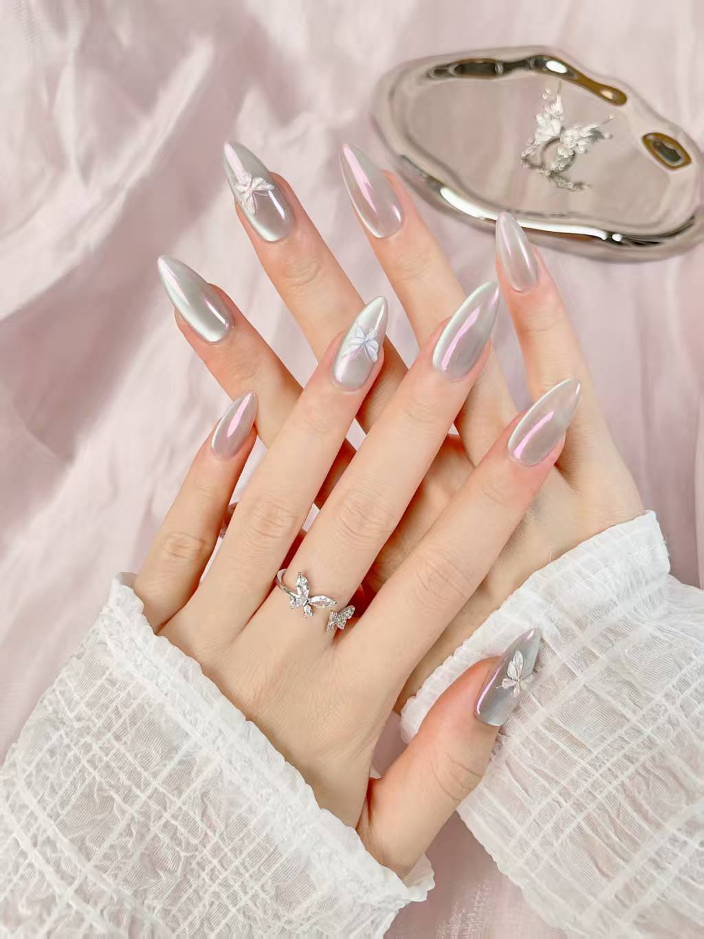 Blisss Nails Handmade Pearl Ombre with Cat Eye Effect Floral Press On Nails – Long Almond Reusable Artificial Fake Nails | Premium Shimmer Flower Nail Art !0 Pc Nails Set